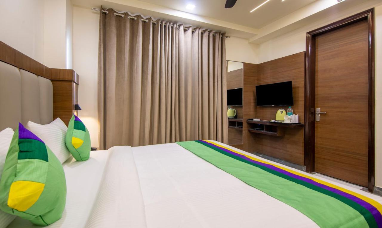 Treebo Royal Comfort New Delhi Exterior foto