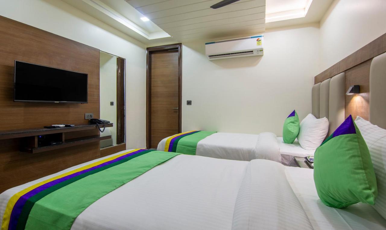Treebo Royal Comfort New Delhi Exterior foto